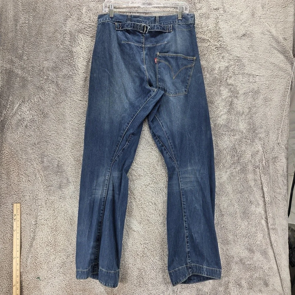 Vintage Levis Engineered Jeans Mens 32x34 Blue Twisted One Pocket Buckle Back